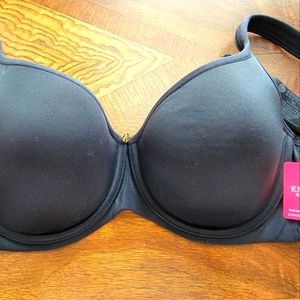 ESSENTIAL BOSYWEAR Black Bra